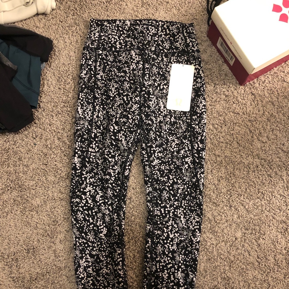 Lululemon 7/8 align leggings
